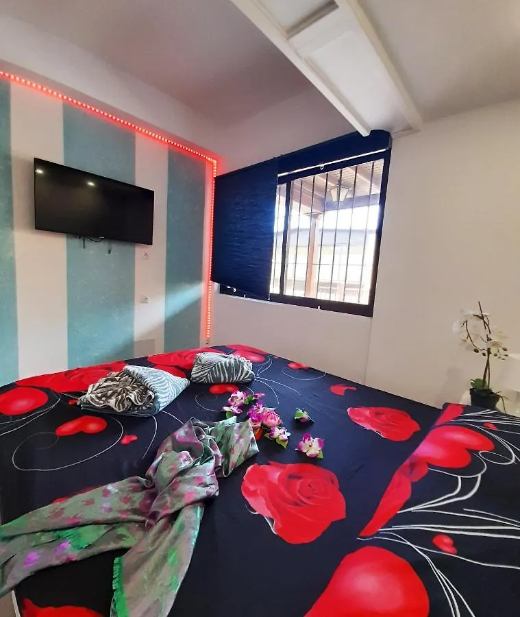 Holiday home Beautiful Appartment Front Of See, Wifi Free Playa de las Americas  Spain